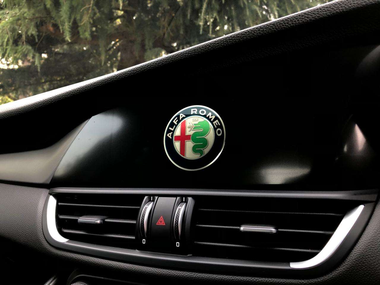 2018 ALFA ROMEO GIULIA 2018 ALFA ROMEO GIULIA
