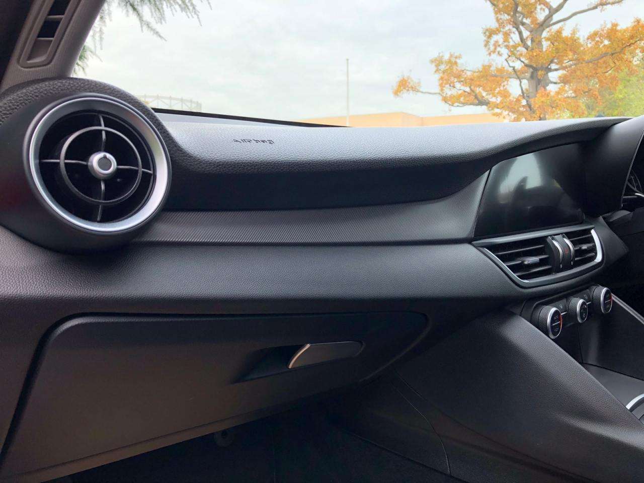 2018 ALFA ROMEO GIULIA 2018 ALFA ROMEO GIULIA