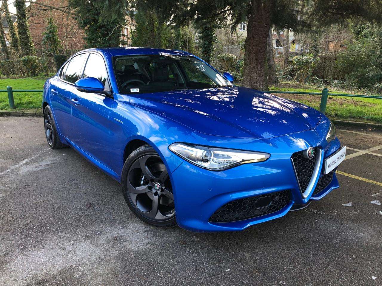 A 2019 ALFA ROMEO GIULIA 2.0 TB VELOCE 4d AUTO 277 BHP 18" WHEEL UPGRADE A 2019 ALFA ROMEO GIULIA 2.0 TB VELOCE 4d AUTO 277 BHP 18" WHEEL UPGRADE