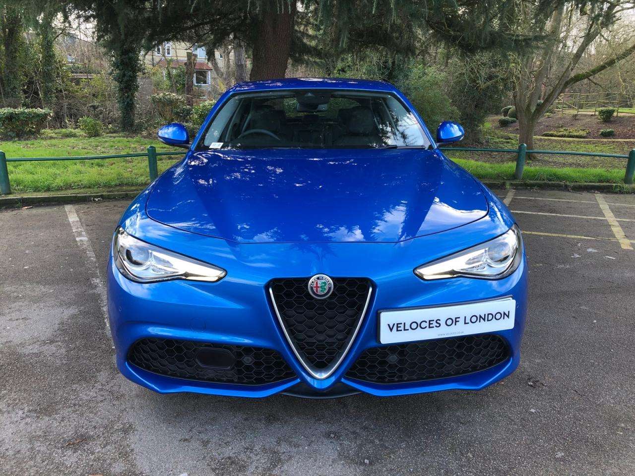 A 2019 ALFA ROMEO GIULIA 2.0 TB VELOCE 4d AUTO 277 BHP 18" WHEEL UPGRADE A 2019 ALFA ROMEO GIULIA 2.0 TB VELOCE 4d AUTO 277 BHP 18" WHEEL UPGRADE