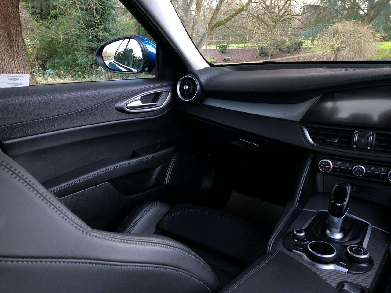 2019 ALFA ROMEO GIULIA 2019 ALFA ROMEO GIULIA