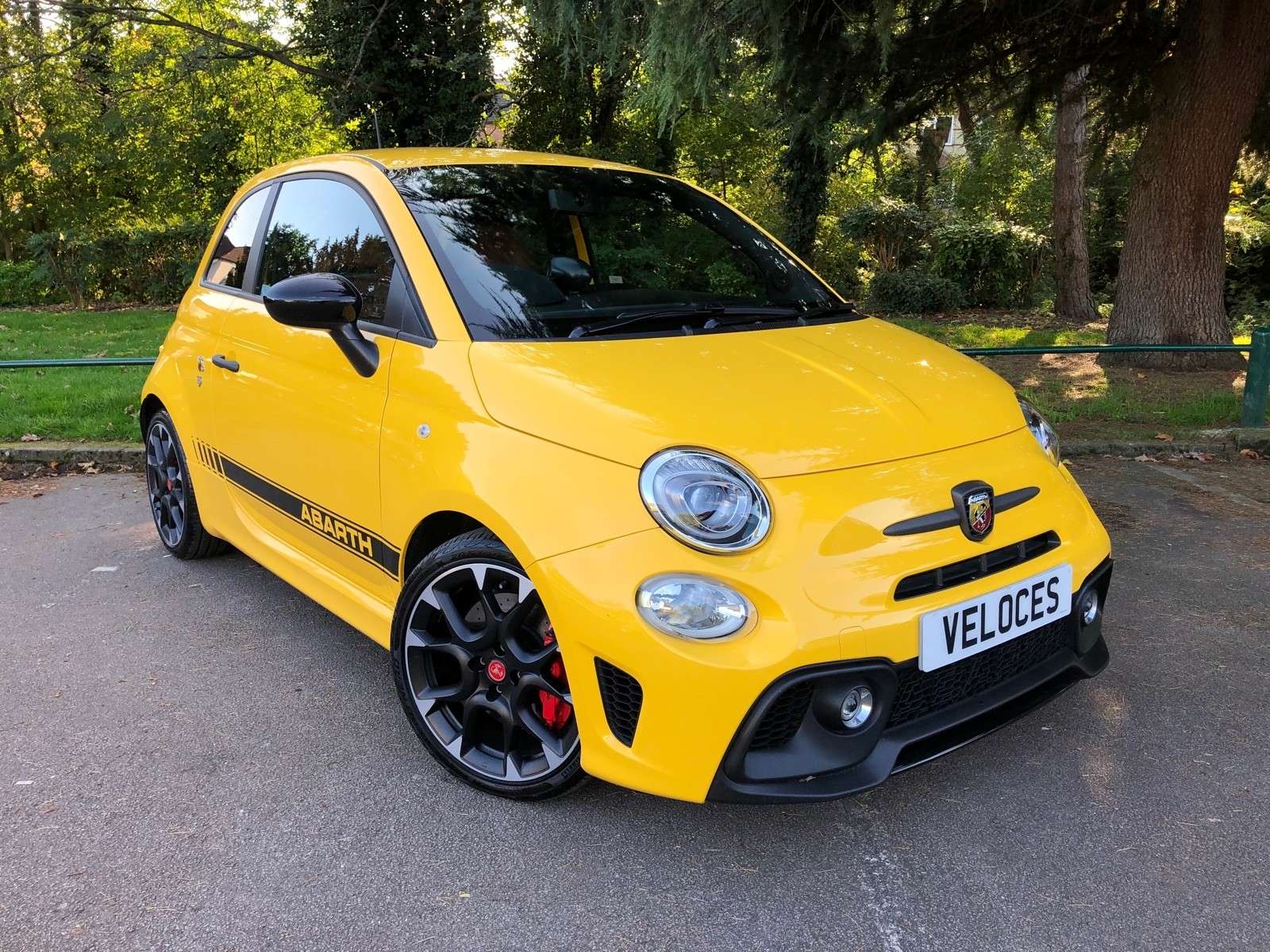 A 2017 ABARTH 500 595 COMPETIZIONE A 2017 ABARTH 500 595 COMPETIZIONE