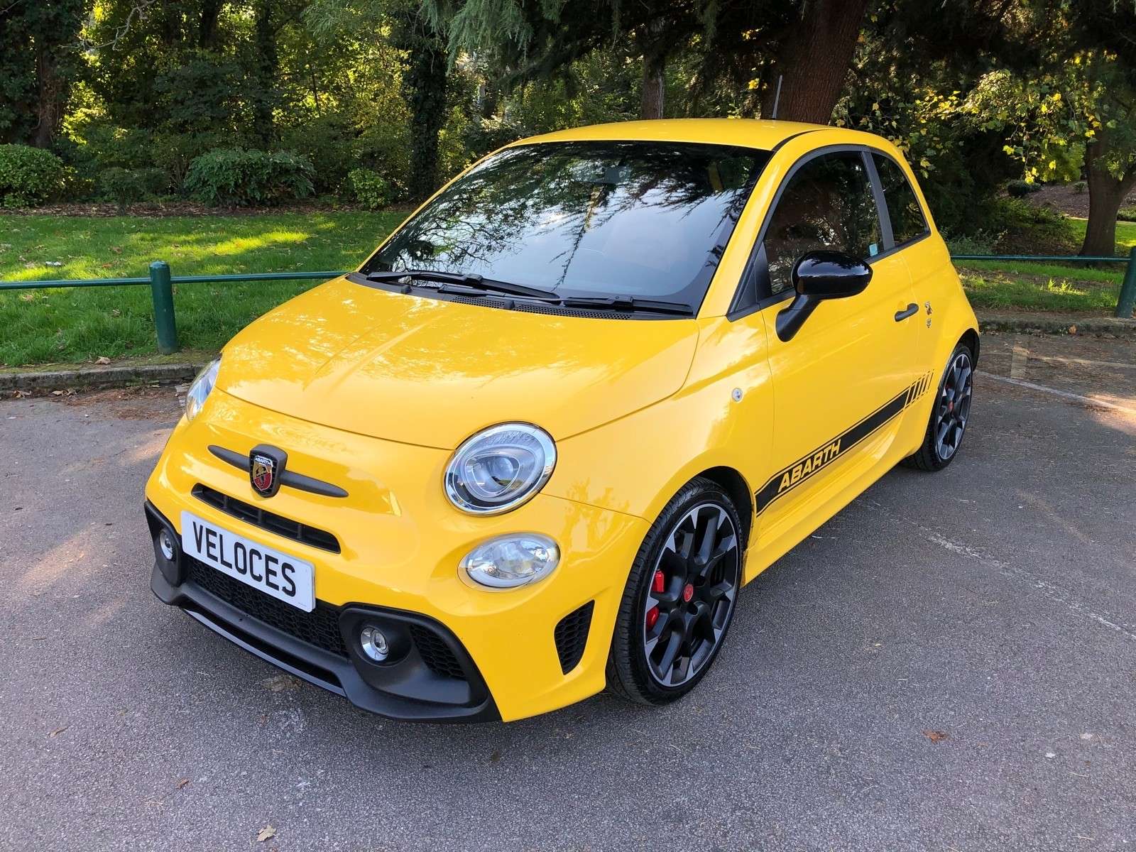 A 2017 ABARTH 500 595 COMPETIZIONE A 2017 ABARTH 500 595 COMPETIZIONE