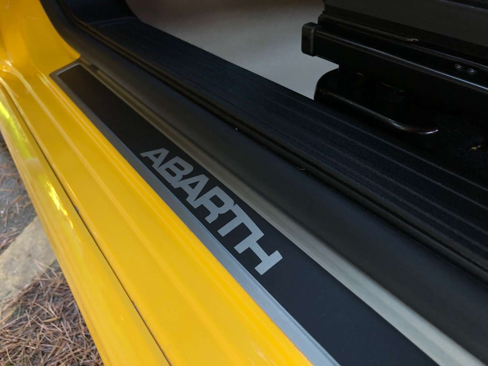 2017 ABARTH 500 2017 ABARTH 500