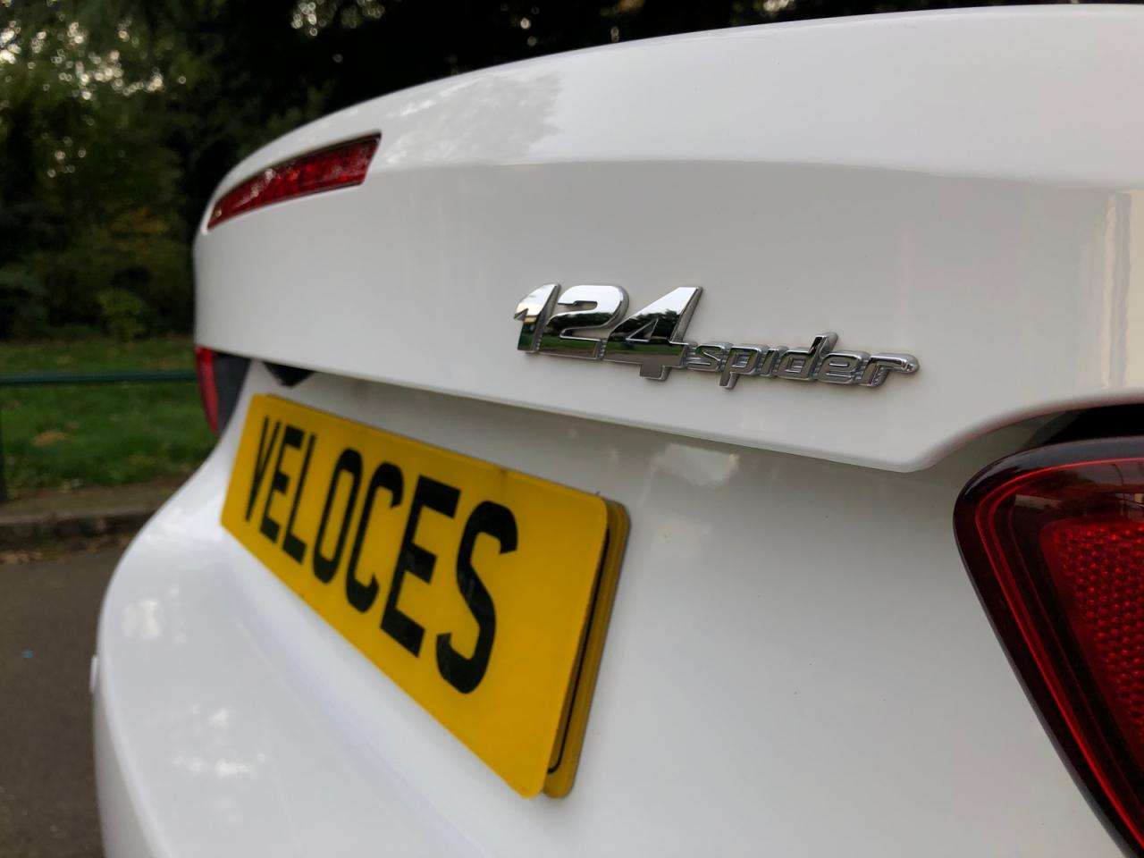 2017 FIAT 124 2017 FIAT 124