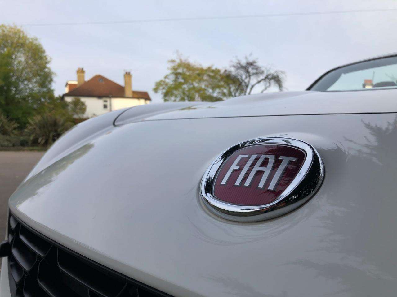 2017 FIAT 124 2017 FIAT 124