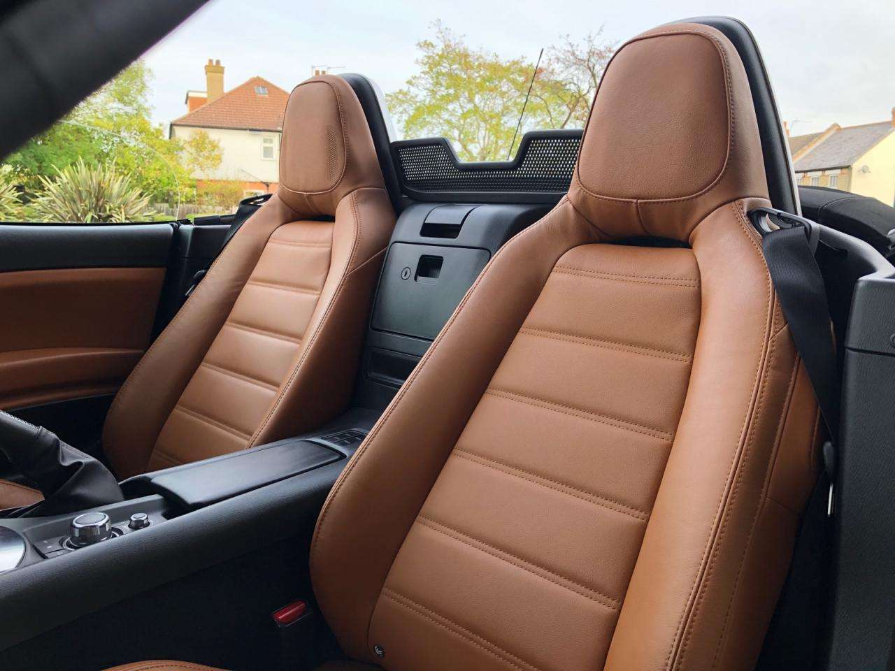 2017 FIAT 124 2017 FIAT 124