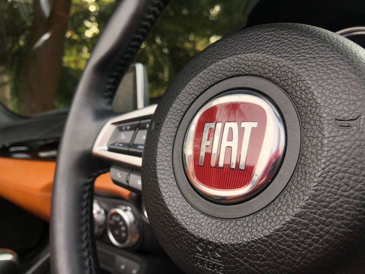 2017 FIAT 124 2017 FIAT 124