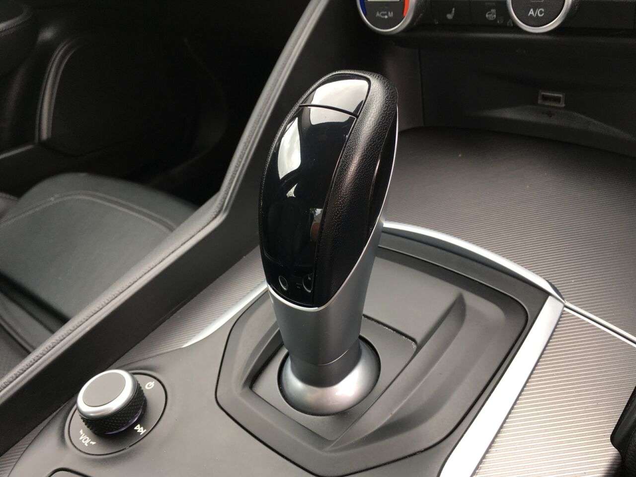 2020 ALFA ROMEO GIULIA 2020 ALFA ROMEO GIULIA