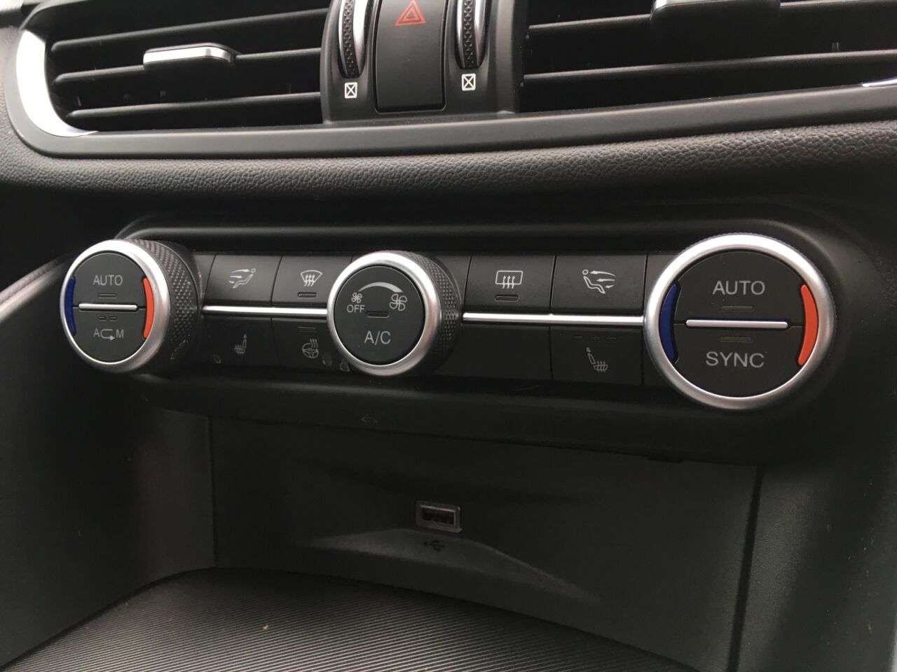 2020 ALFA ROMEO GIULIA 2020 ALFA ROMEO GIULIA