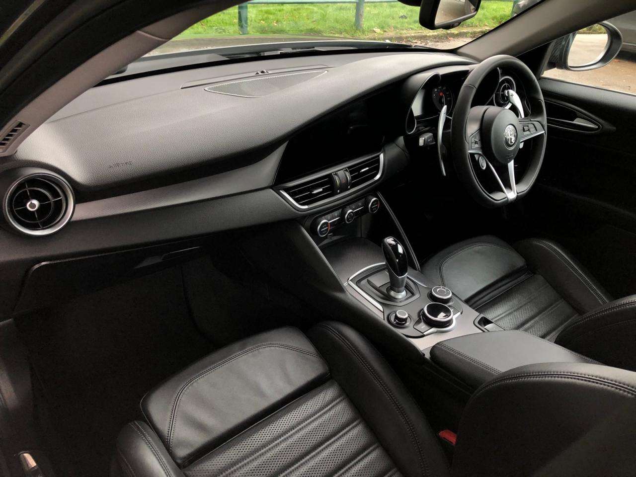 2019 ALFA ROMEO GIULIA 2019 ALFA ROMEO GIULIA