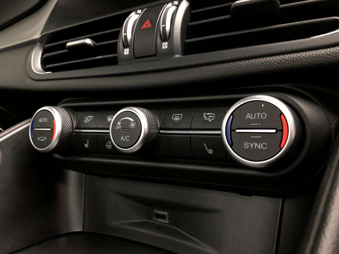 2019 ALFA ROMEO GIULIA 2019 ALFA ROMEO GIULIA