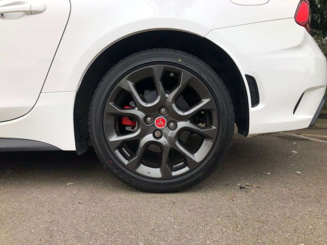 2017 ABARTH 124 2017 ABARTH 124