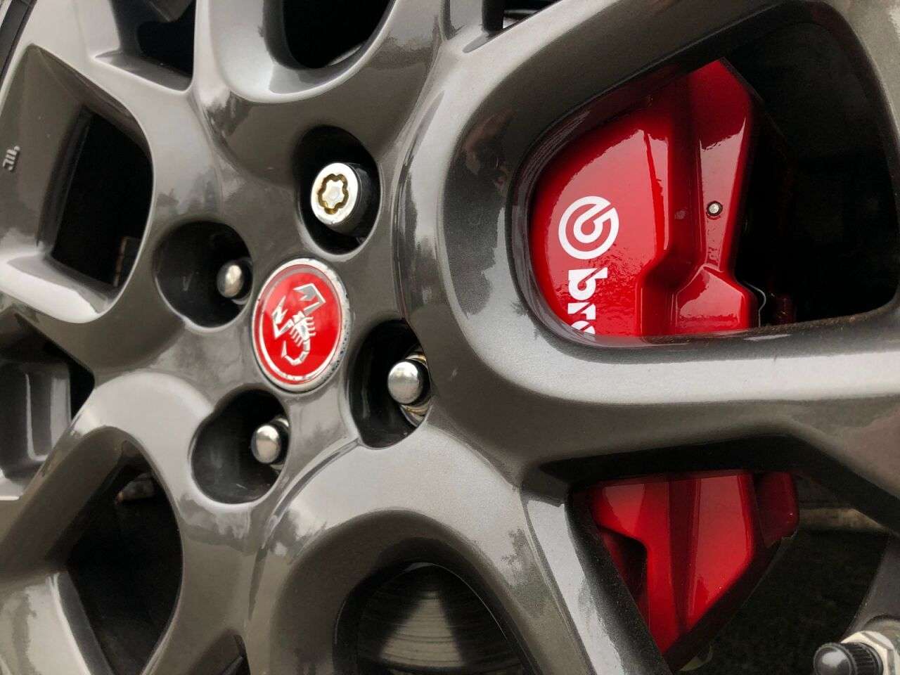 2017 ABARTH 124 2017 ABARTH 124