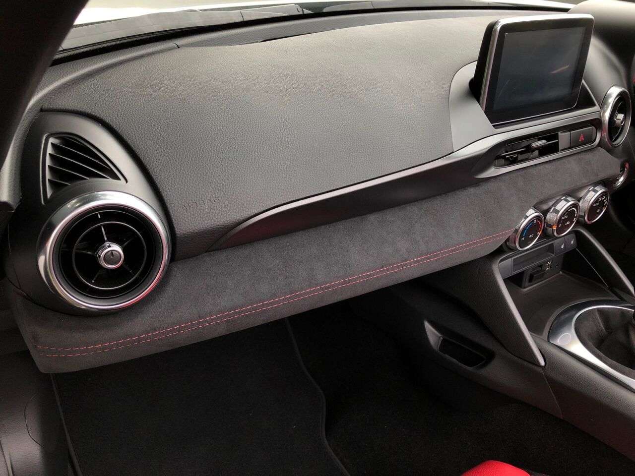 2017 ABARTH 124 2017 ABARTH 124