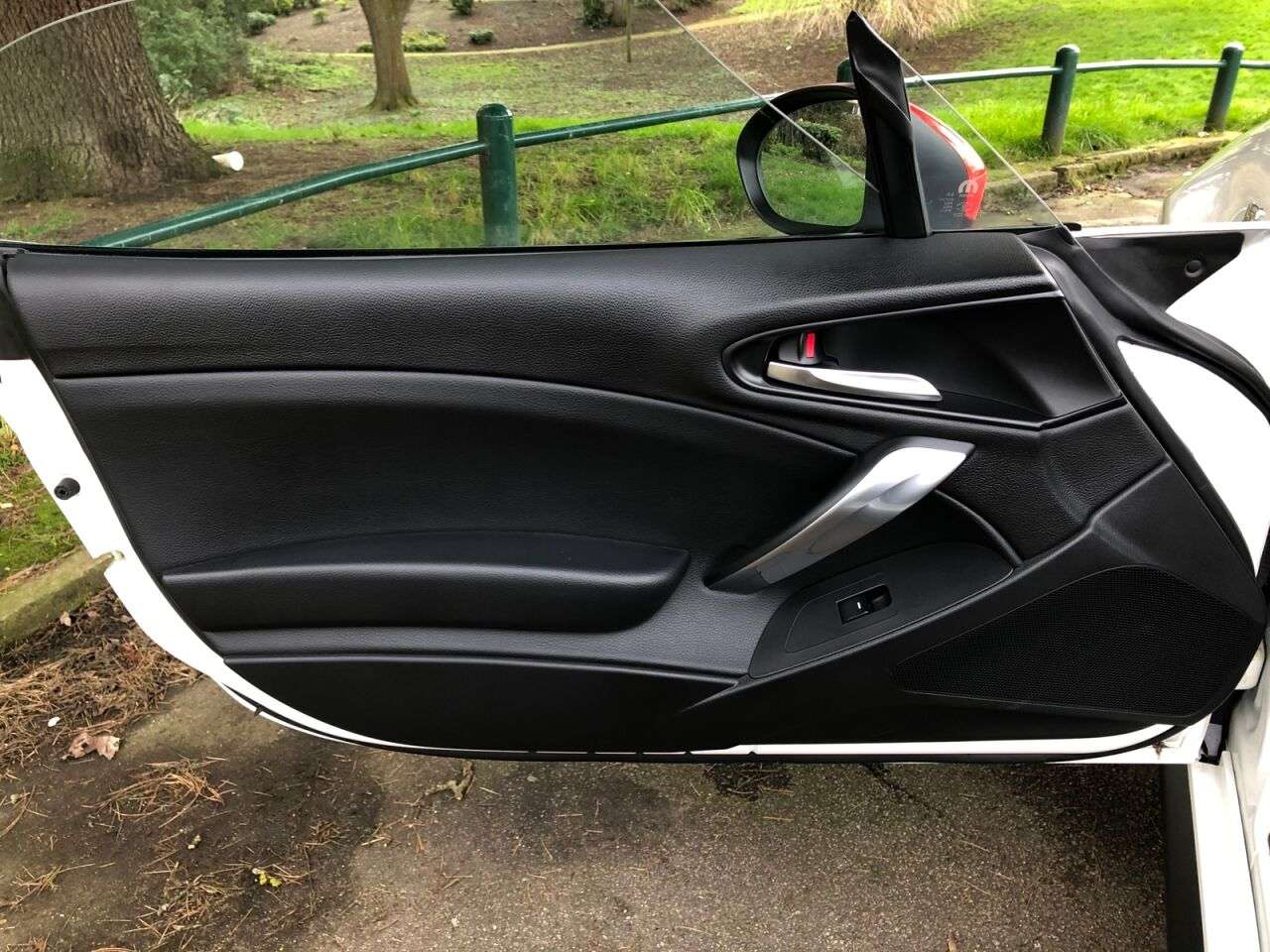 2017 ABARTH 124 2017 ABARTH 124