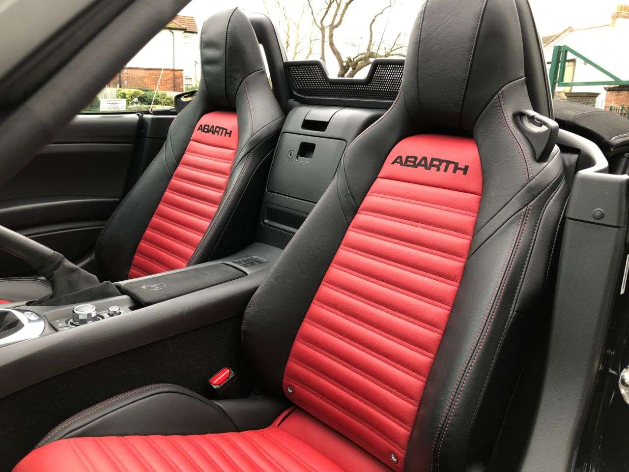 2017 ABARTH 124 2017 ABARTH 124