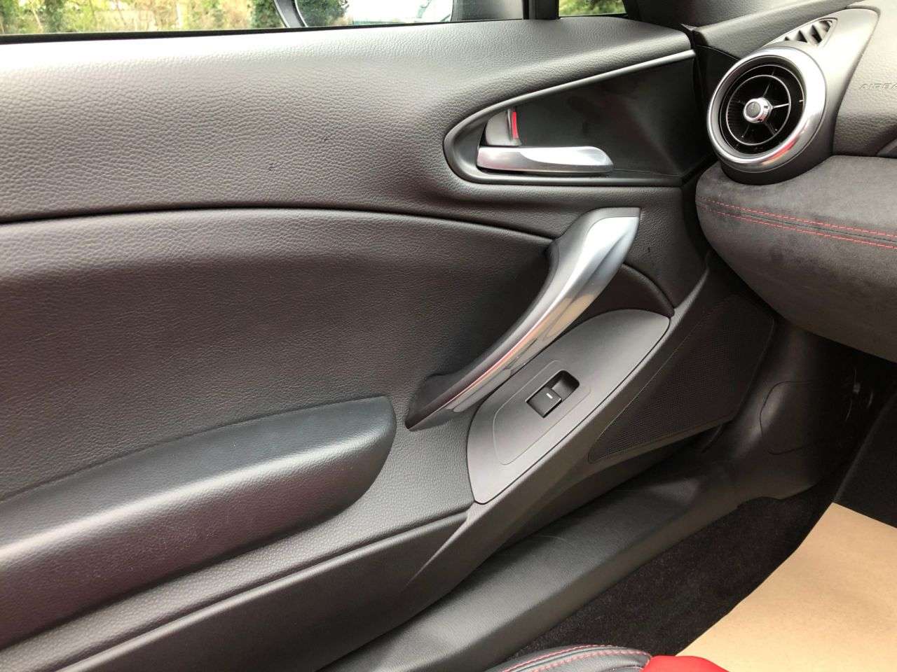 2017 ABARTH 124 2017 ABARTH 124