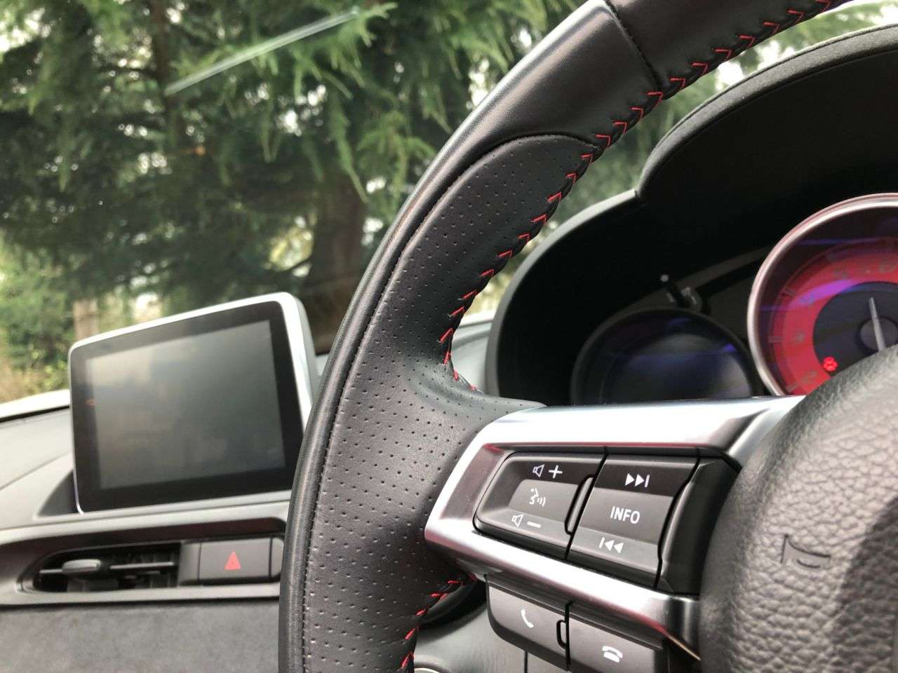 2017 ABARTH 124 2017 ABARTH 124