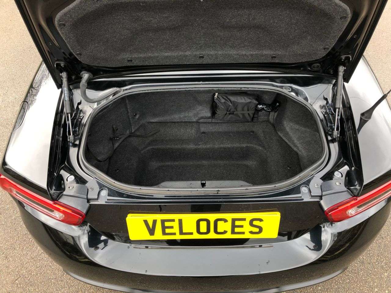 2017 ABARTH 124 2017 ABARTH 124