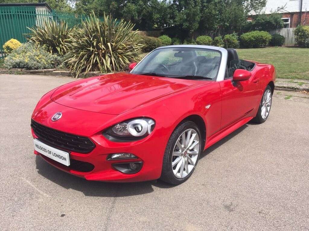 2017 FIAT 124 2017 FIAT 124
