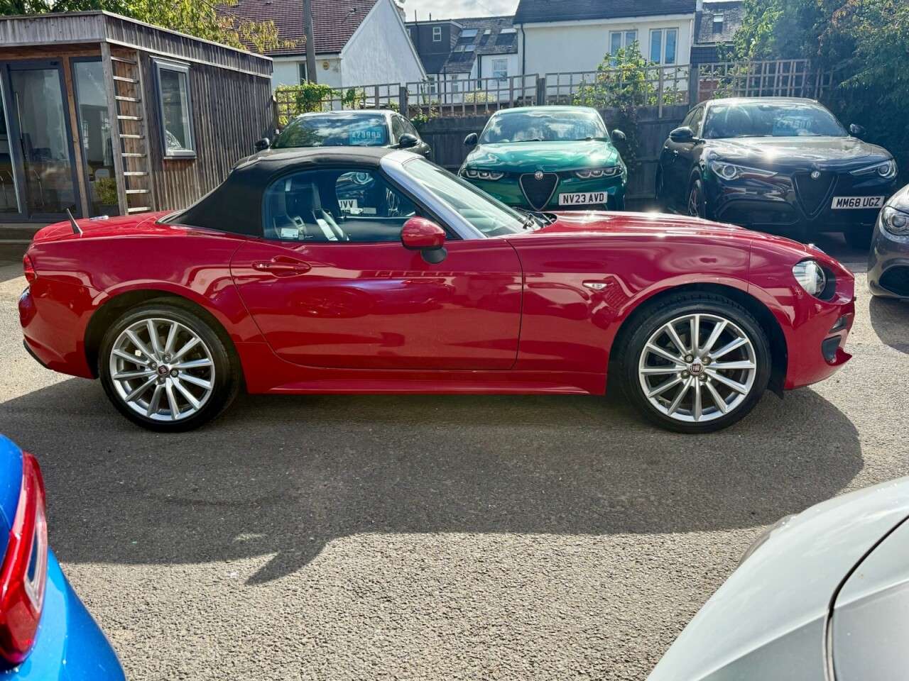 2017 FIAT 124 2017 FIAT 124