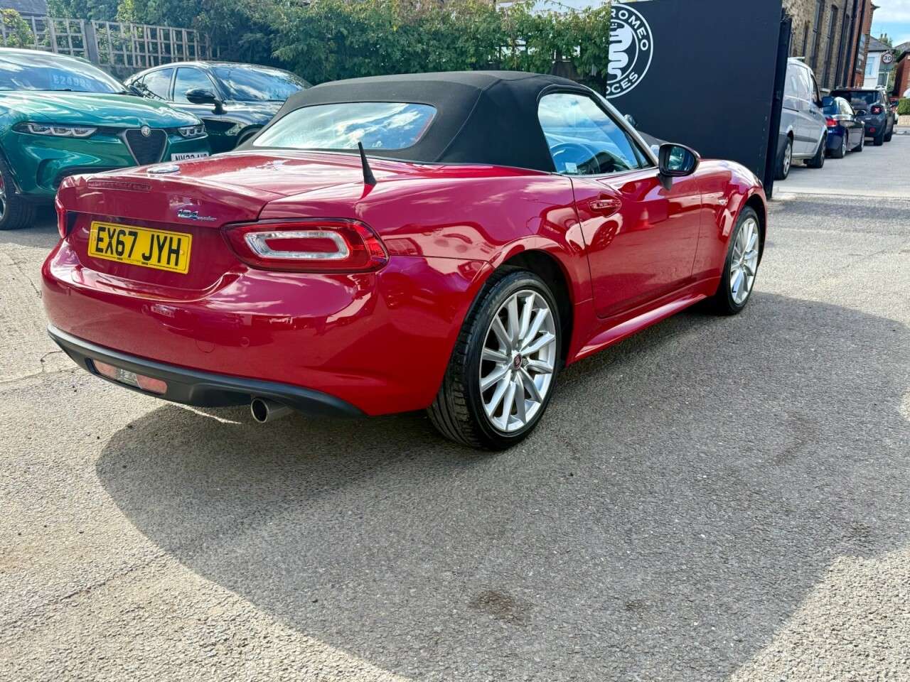 2017 FIAT 124 2017 FIAT 124