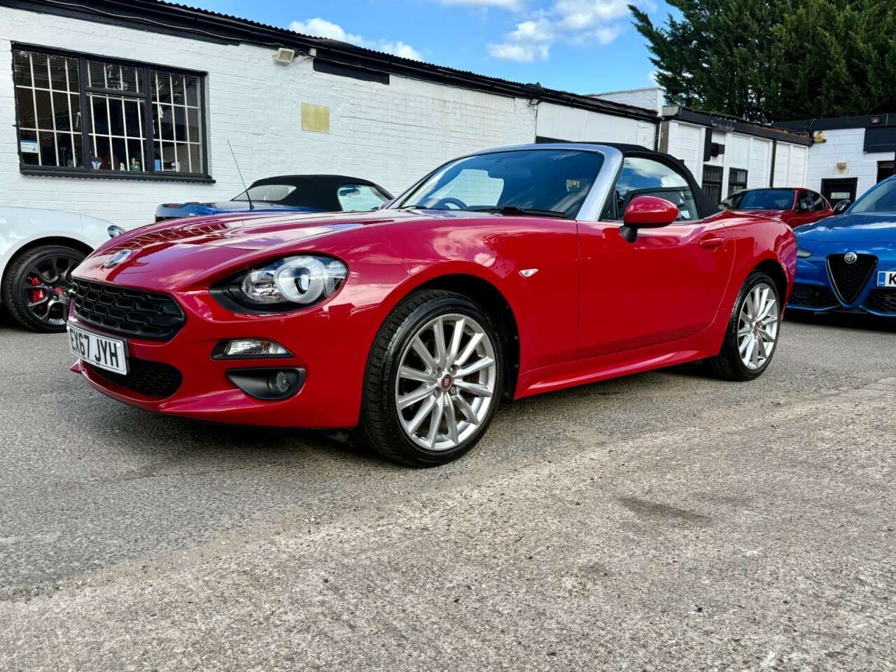 2017 FIAT 124 2017 FIAT 124