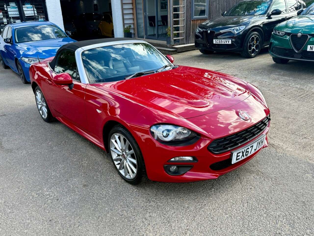 2017 FIAT 124 2017 FIAT 124