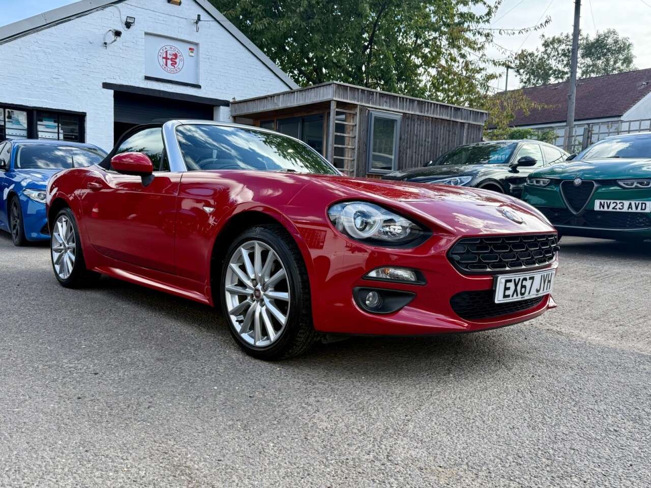 2017 FIAT 124 2017 FIAT 124