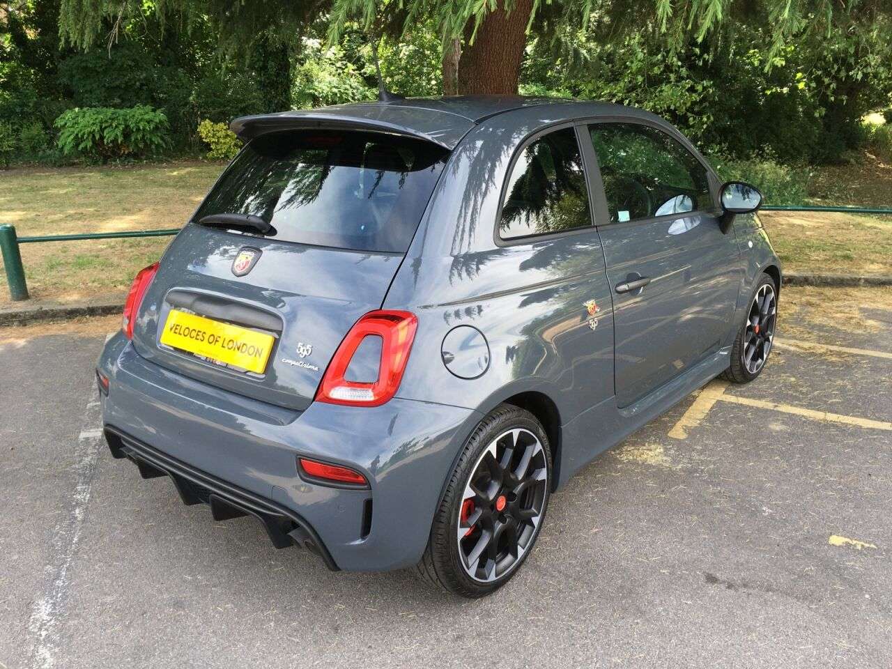 2019 ABARTH 595 2019 ABARTH 595