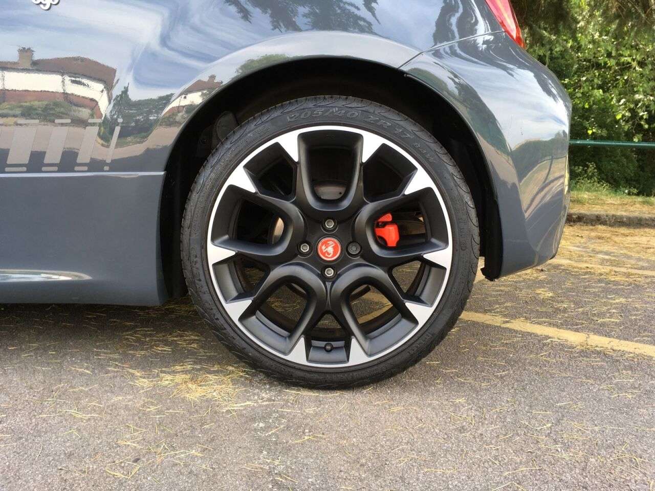 2019 ABARTH 595 2019 ABARTH 595