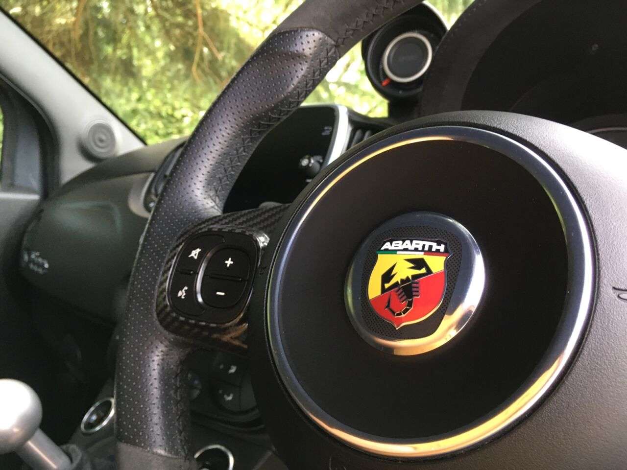 2019 ABARTH 595 2019 ABARTH 595