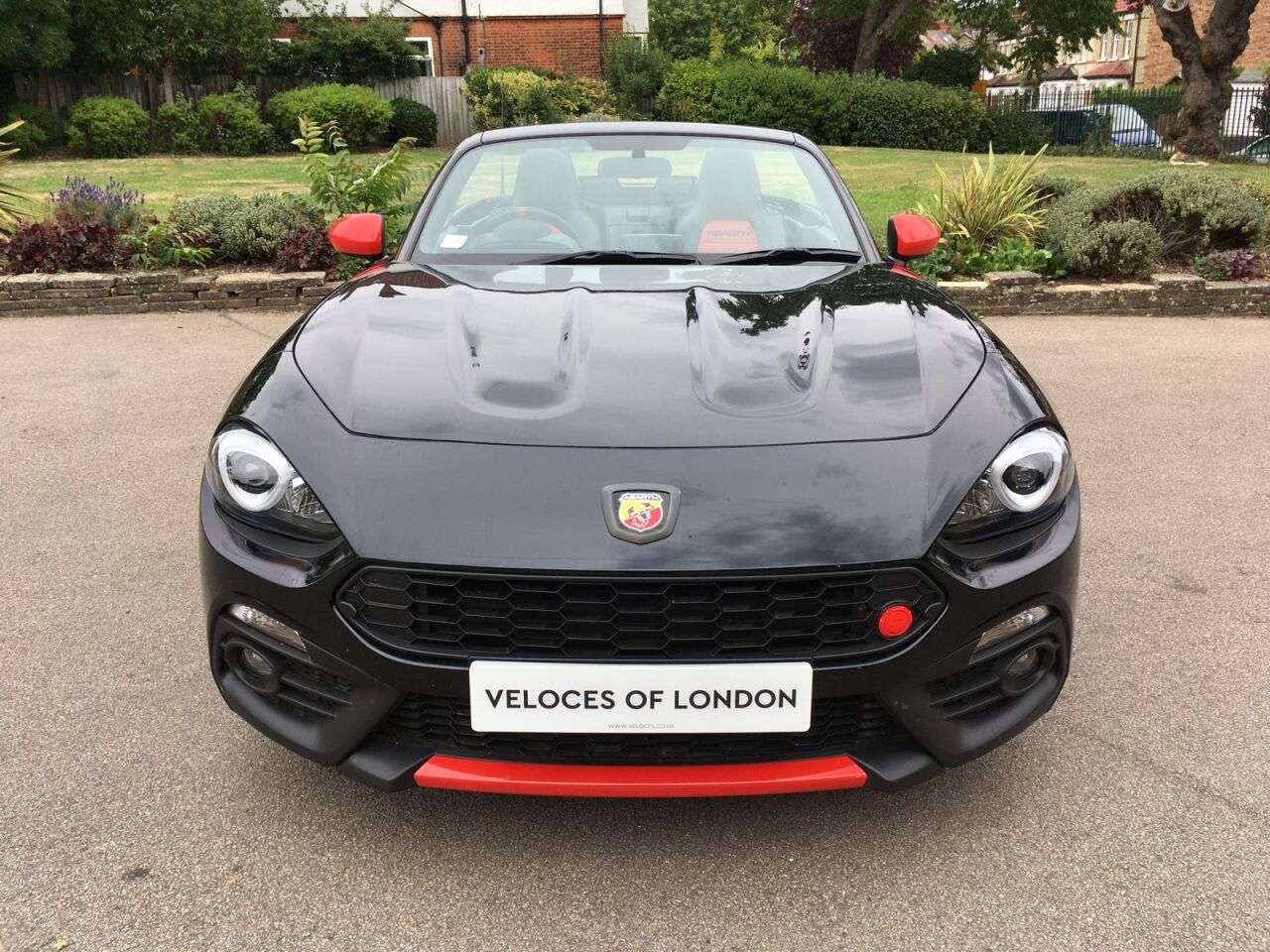 A 2018 ABARTH 124 1.4 SPIDER MULTIAIR 2d 168 BHP VERY LOW MILEAGE AUTOMATIC 124 A 2018 ABARTH 124 1.4 SPIDER MULTIAIR 2d 168 BHP VERY LOW MILEAGE AUTOMATIC 124