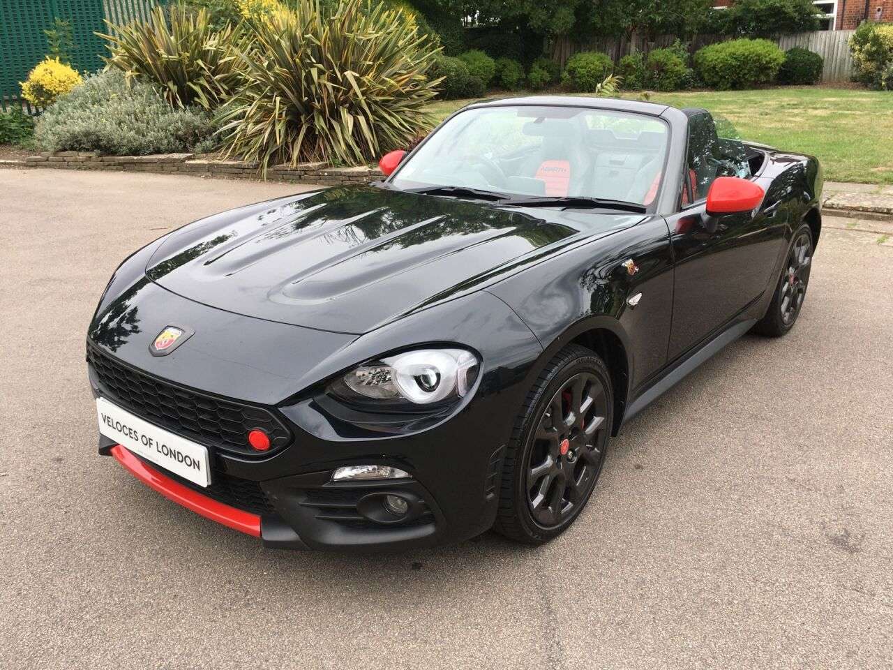 A 2018 ABARTH 124 1.4 SPIDER MULTIAIR 2d 168 BHP VERY LOW MILEAGE AUTOMATIC 124 A 2018 ABARTH 124 1.4 SPIDER MULTIAIR 2d 168 BHP VERY LOW MILEAGE AUTOMATIC 124