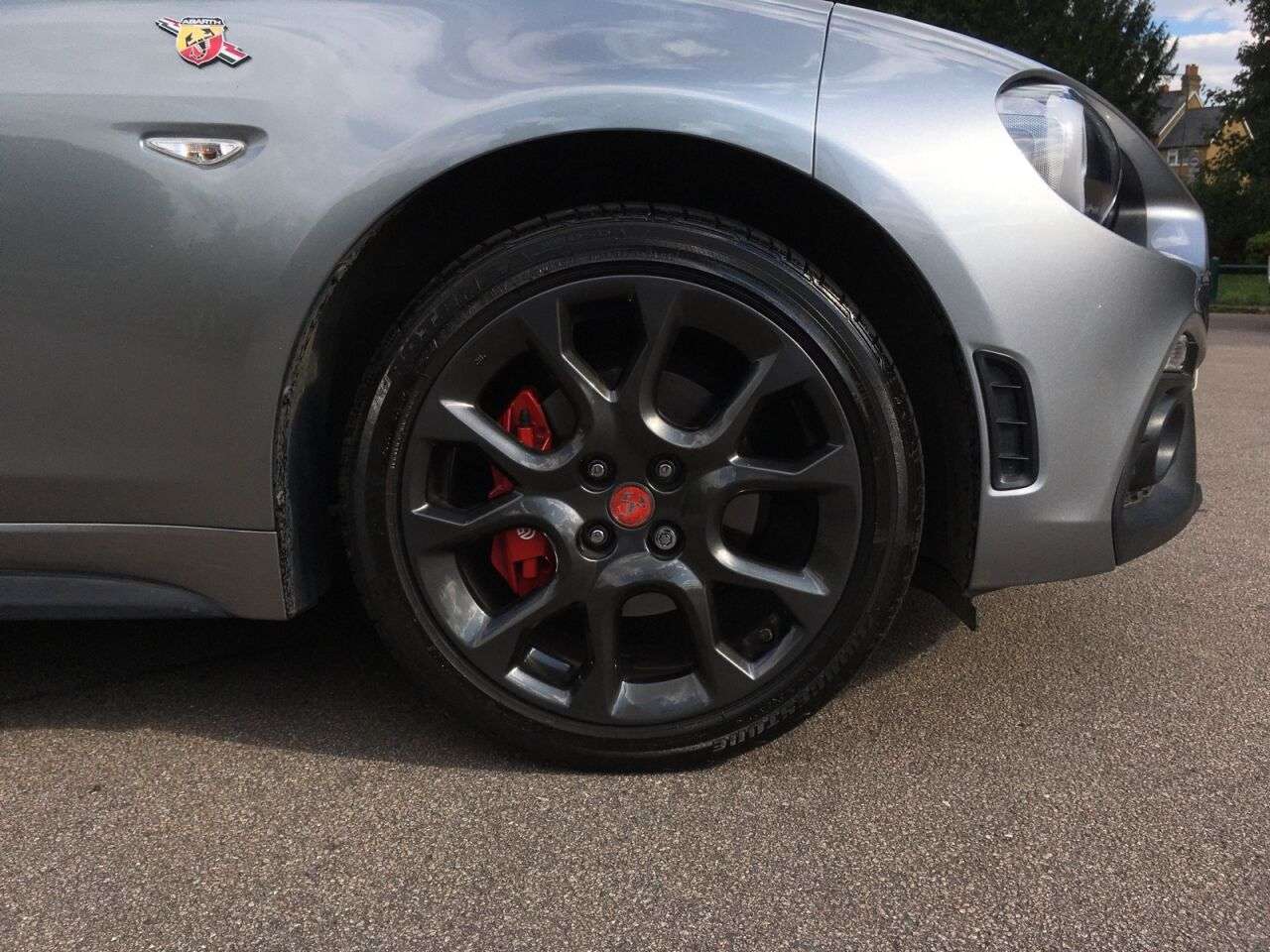 2017 ABARTH 124 2017 ABARTH 124