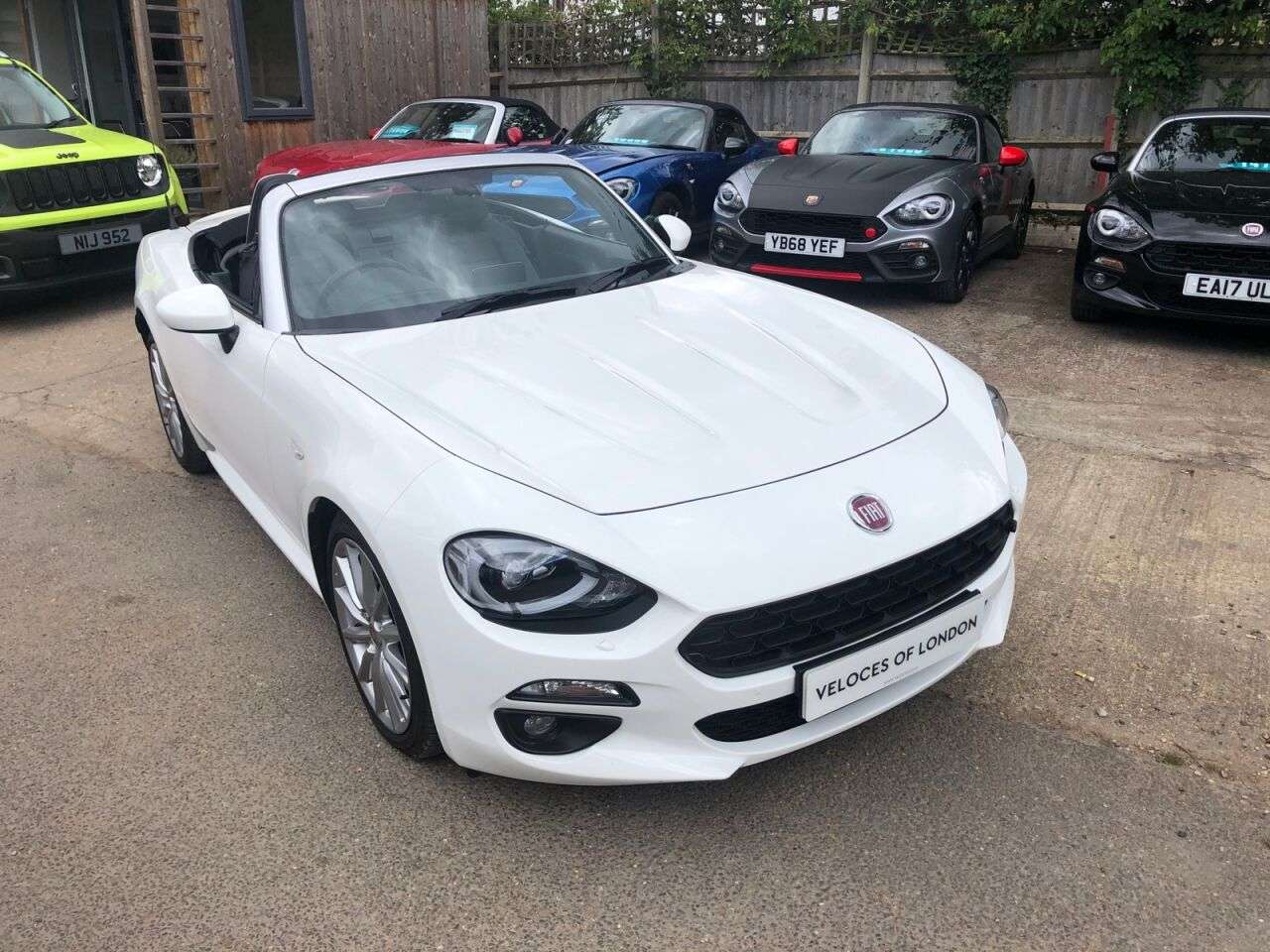 2018 FIAT 124 2018 FIAT 124
