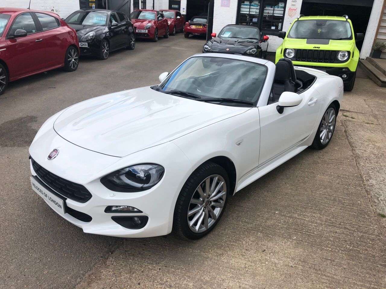 2018 FIAT 124 2018 FIAT 124