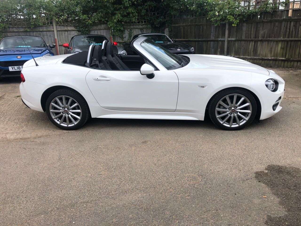 2018 FIAT 124 2018 FIAT 124
