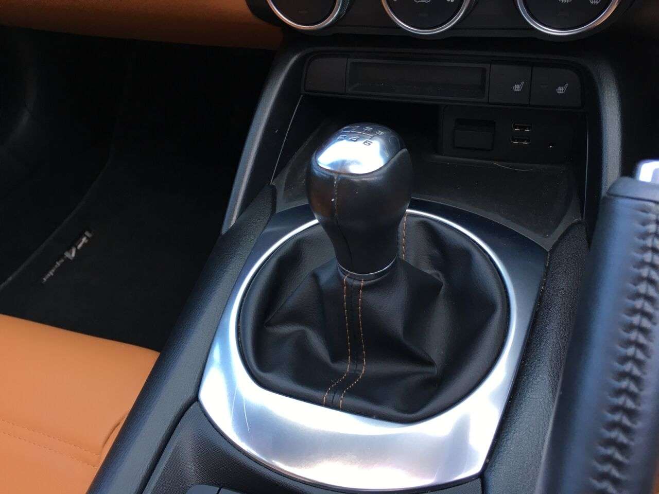 2018 FIAT 124 2018 FIAT 124