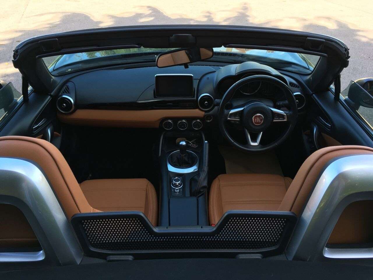 2018 FIAT 124 2018 FIAT 124