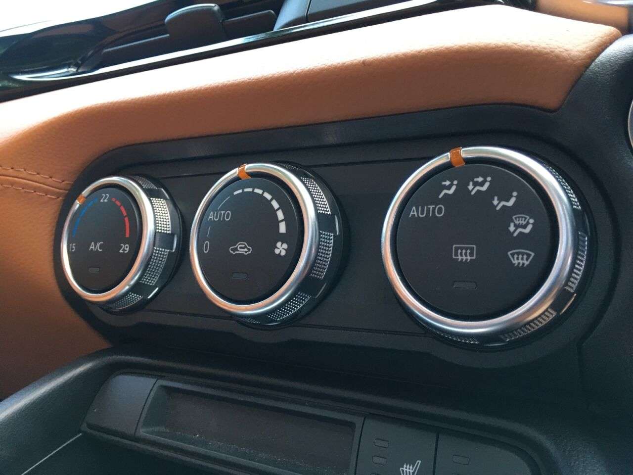 2018 FIAT 124 2018 FIAT 124