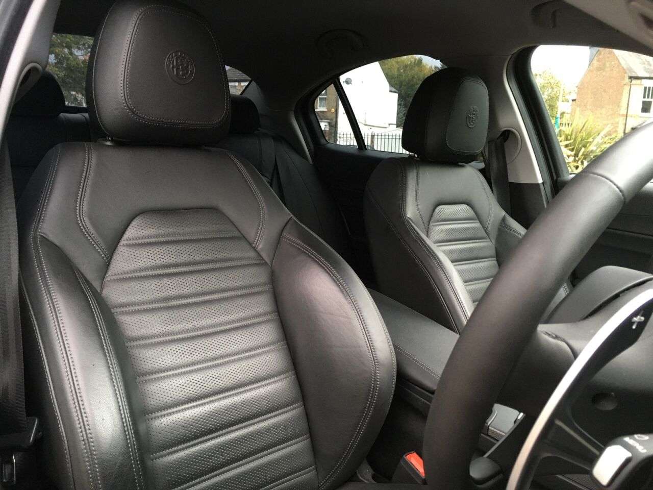 null ALFA ROMEO GIULIA null ALFA ROMEO GIULIA