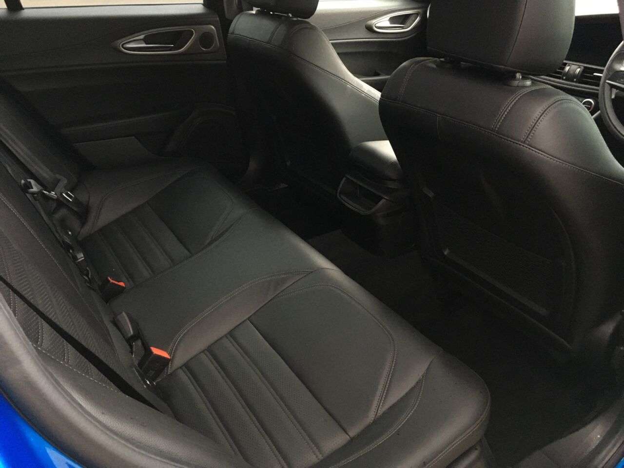 null ALFA ROMEO GIULIA null ALFA ROMEO GIULIA