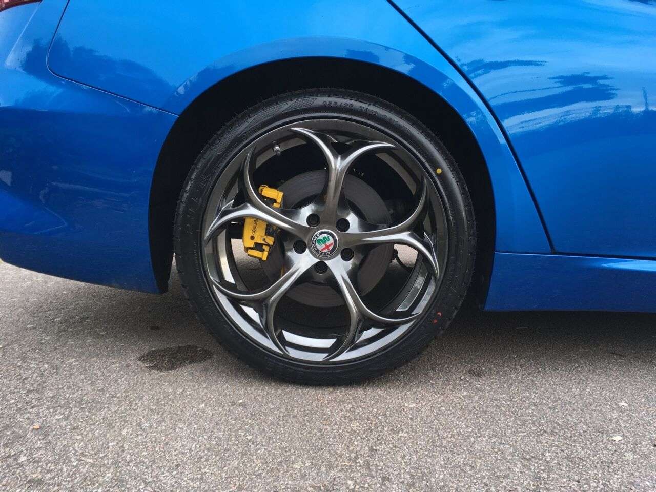 null ALFA ROMEO GIULIA null ALFA ROMEO GIULIA