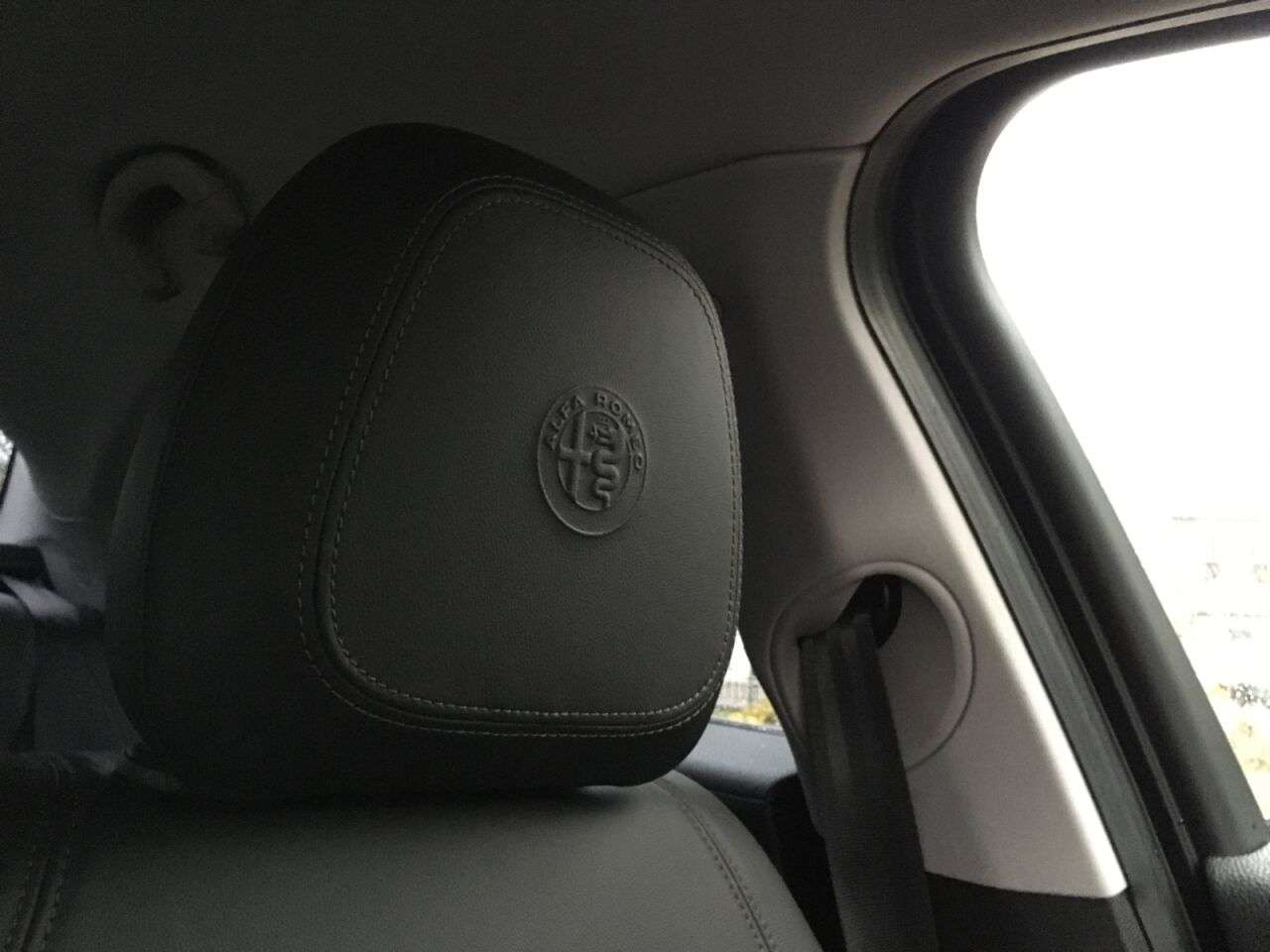 null ALFA ROMEO GIULIA null ALFA ROMEO GIULIA