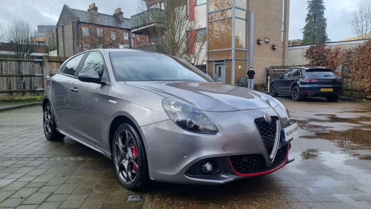 A 2017 ALFA ROMEO GIULIETTA 1.4 TB MULTIAIR SPECIALE 5d 150 BHP RECENT MAJOR CAMBELT SERVICE A 2017 ALFA ROMEO GIULIETTA 1.4 TB MULTIAIR SPECIALE 5d 150 BHP RECENT MAJOR CAMBELT SERVICE