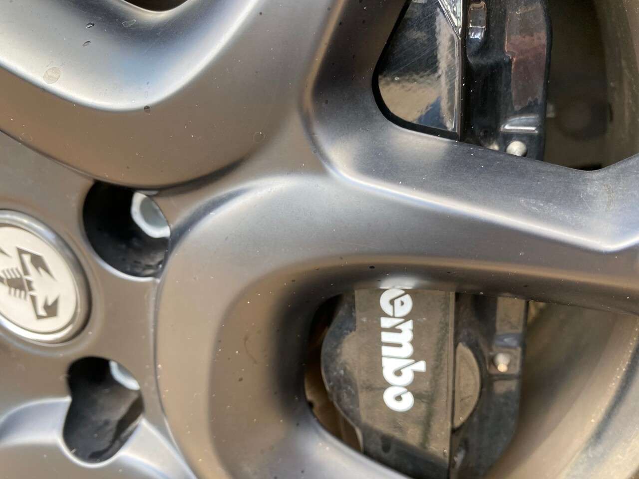 2020 ABARTH 595 2020 ABARTH 595