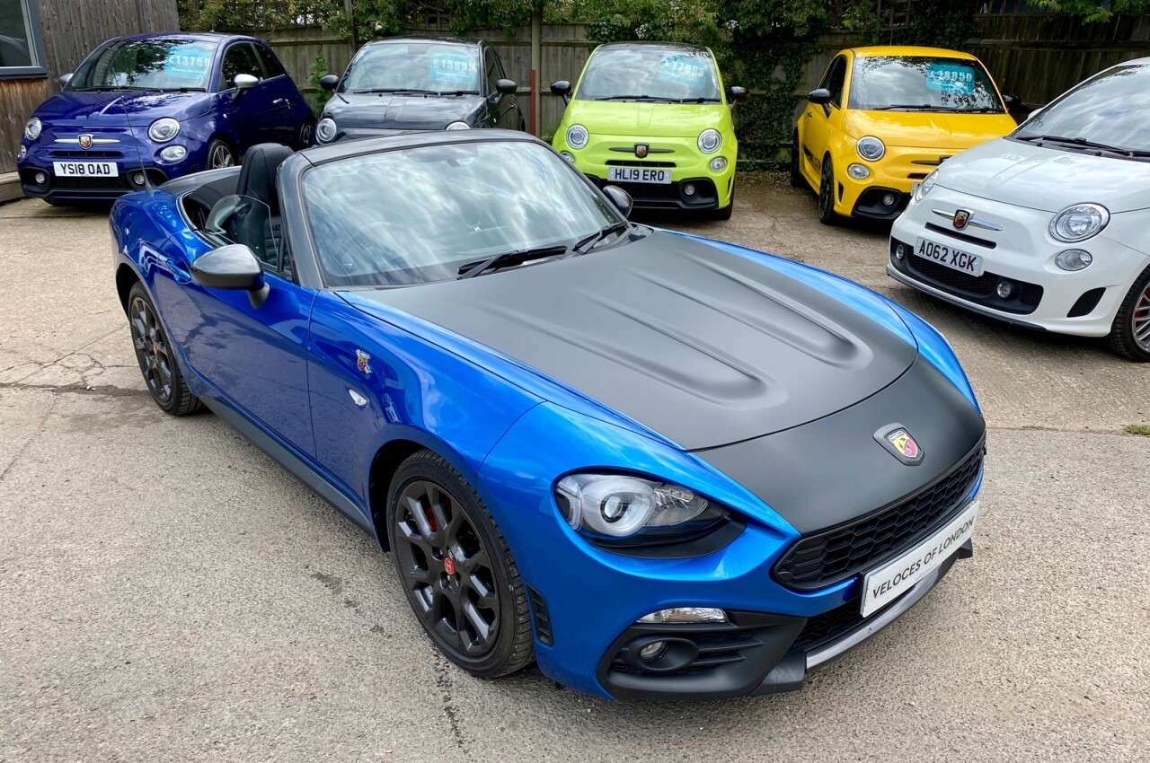 A 2018 ABARTH 124 SPIDER MULTIAIR A 2018 ABARTH 124 SPIDER MULTIAIR