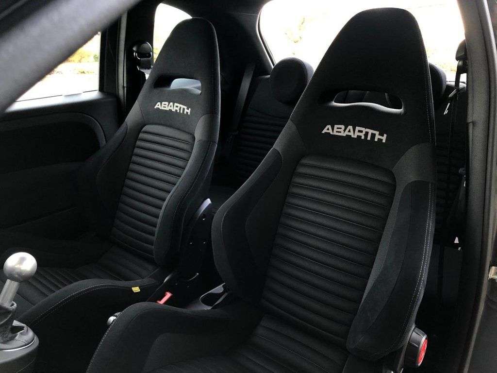 2018 ABARTH 500 2018 ABARTH 500